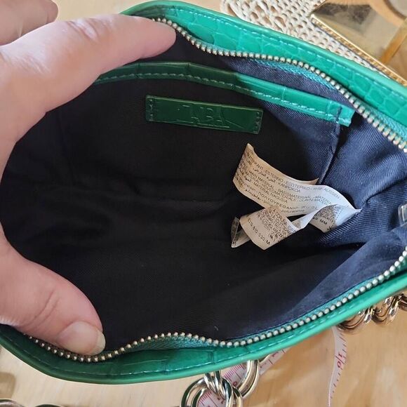 Zara green ang gold chain  small bag - Picture 5 of 5